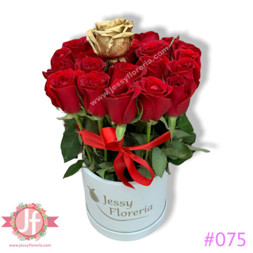 075-caja-redonda-con-25-rosas