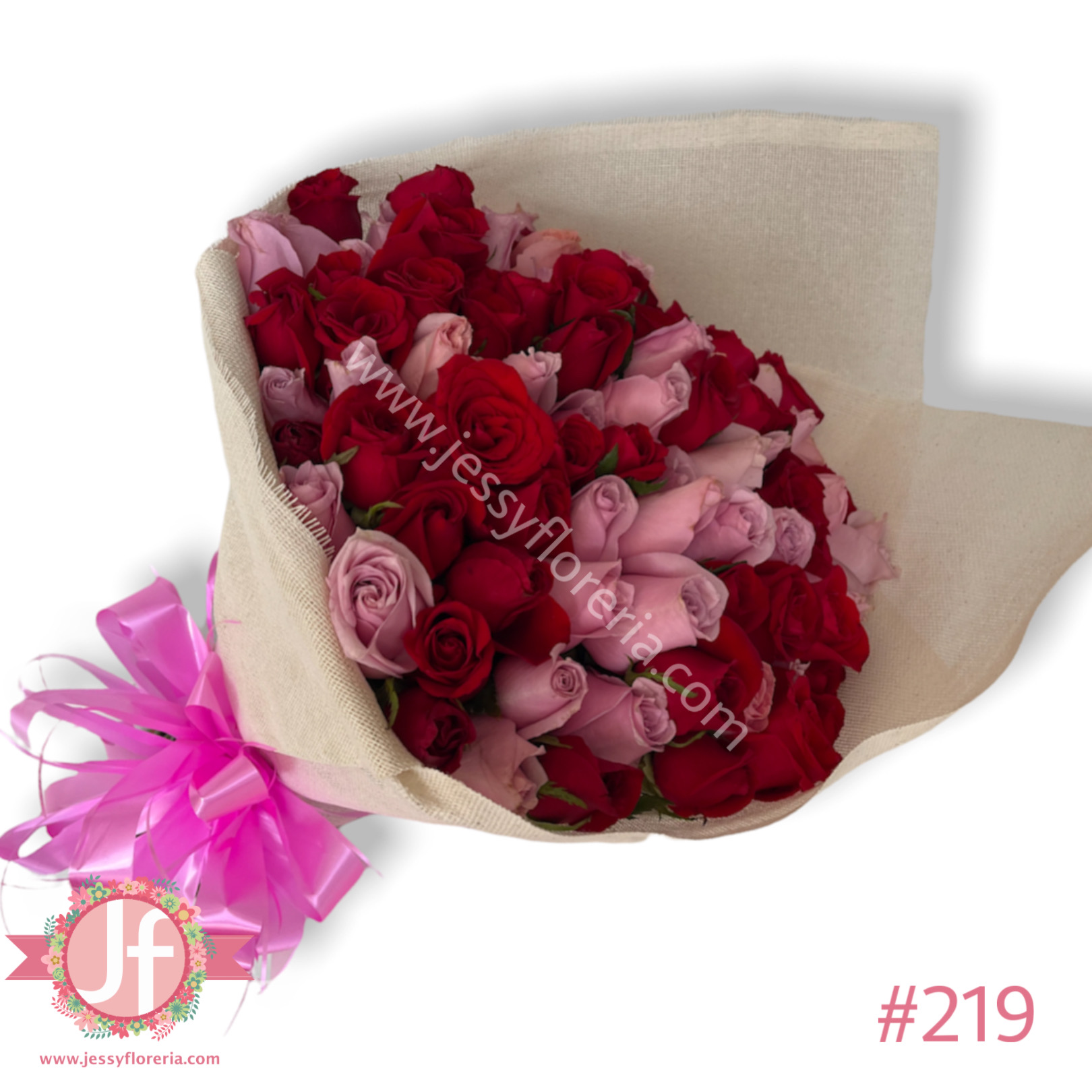 Ramo de 100 rosas rojas y rositas – Jessy Floreria