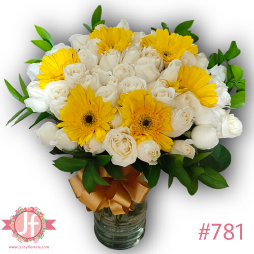 781-florero-50-rosas-blancas-y-6-gerberas